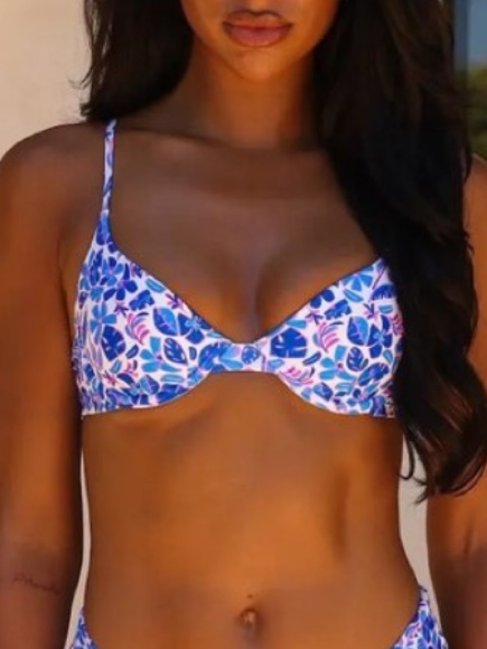 NWT Kulani Kinis | Slim Underwire Bra Bikini Top | S